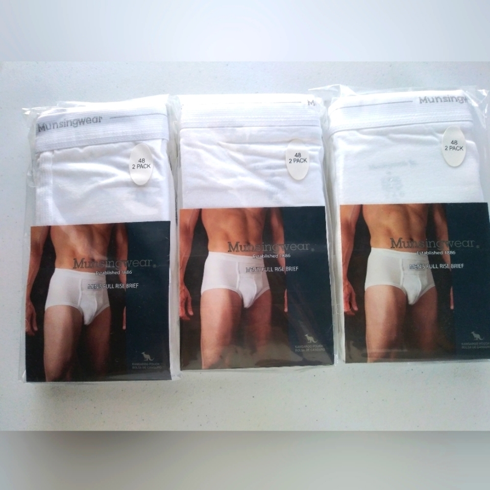 Munsingwear Men's full rise brief Size 48